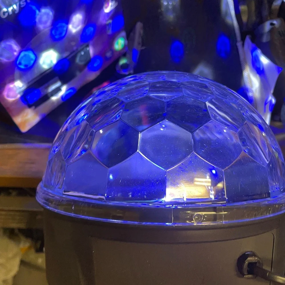 Party light L E D ball new with remote control